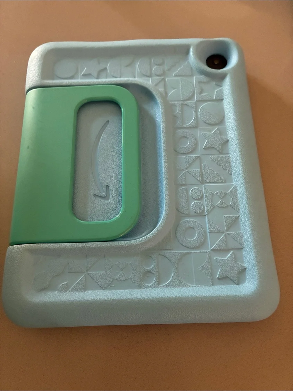 Amazon Kids Tablet and Case in Light Blue with Teal Handle